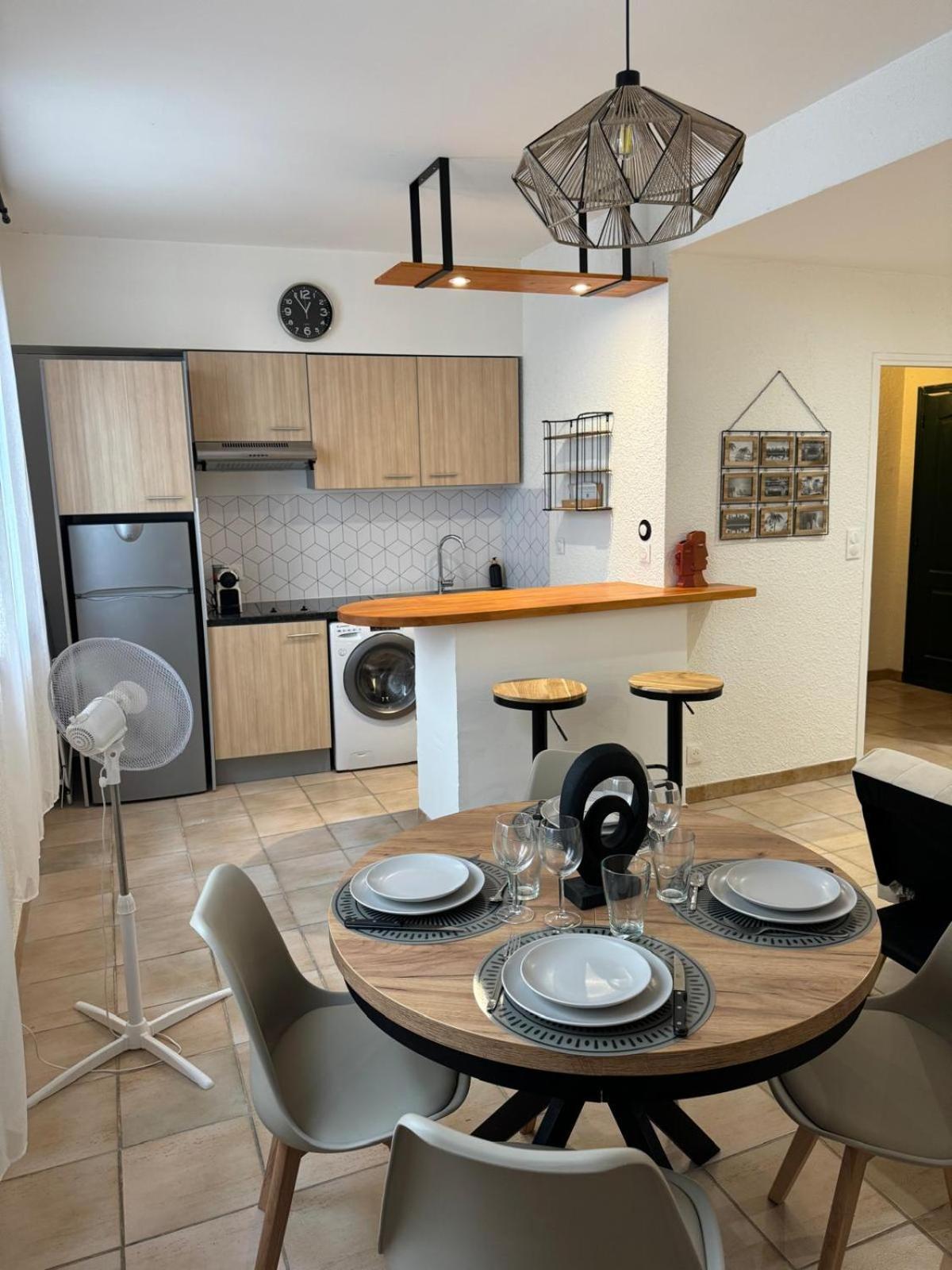 Charmant Appartement En Hypercentre De Castelnaudary Kültér fotó